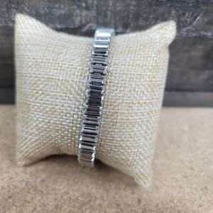 Touchstone Crystal Bracelet